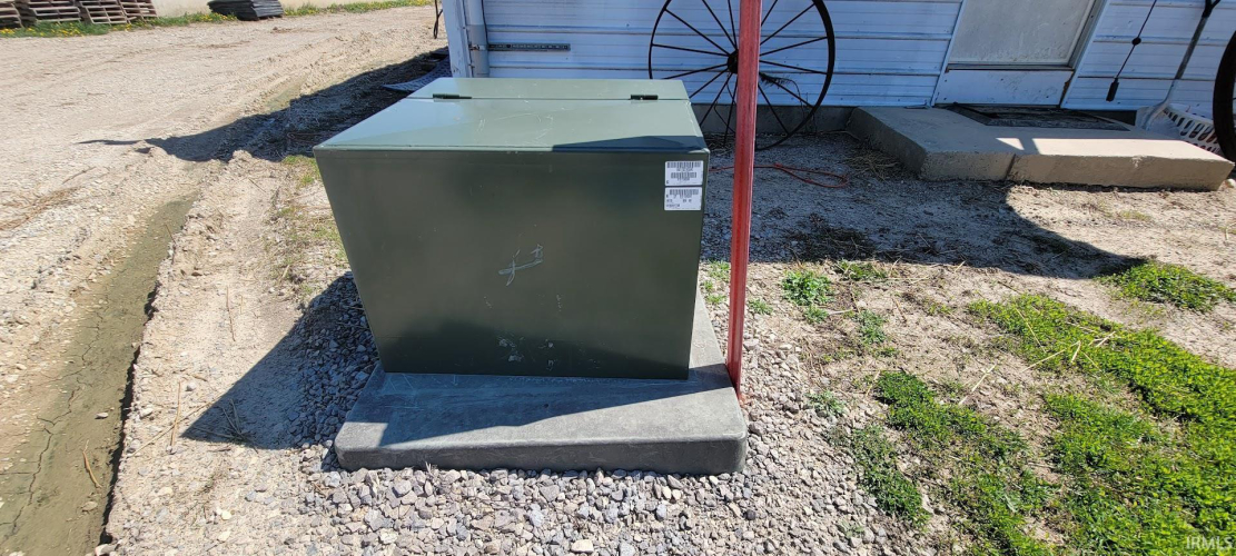 Listing Image 18