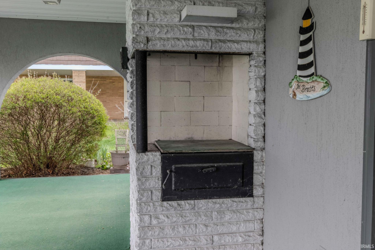Listing Image 13