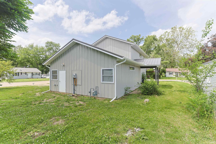 Listing Image 32