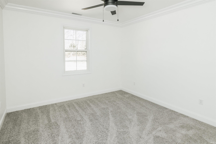 Listing Image 28