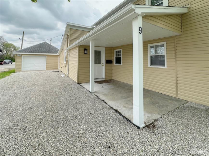 Listing Image 3