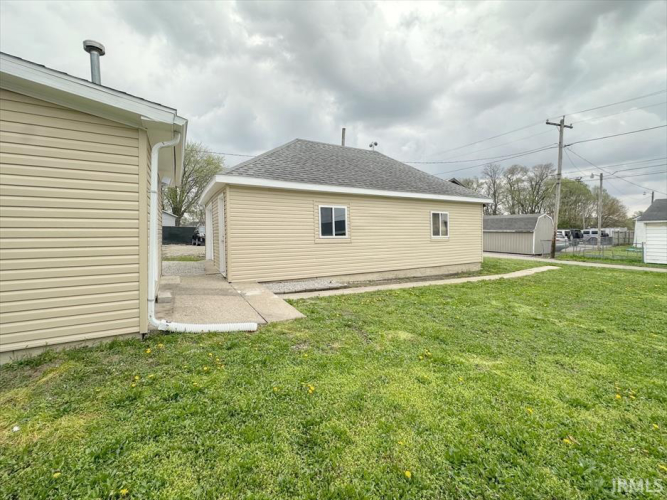 Listing Image 21