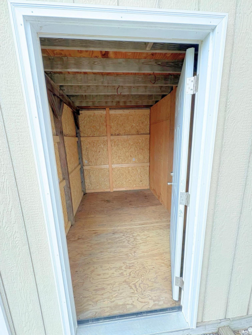 Listing Image 20