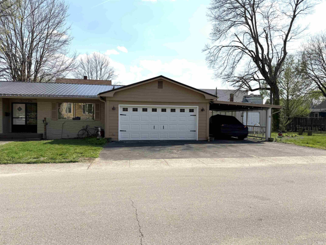 Listing Image 28