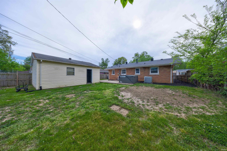 Listing Image 33