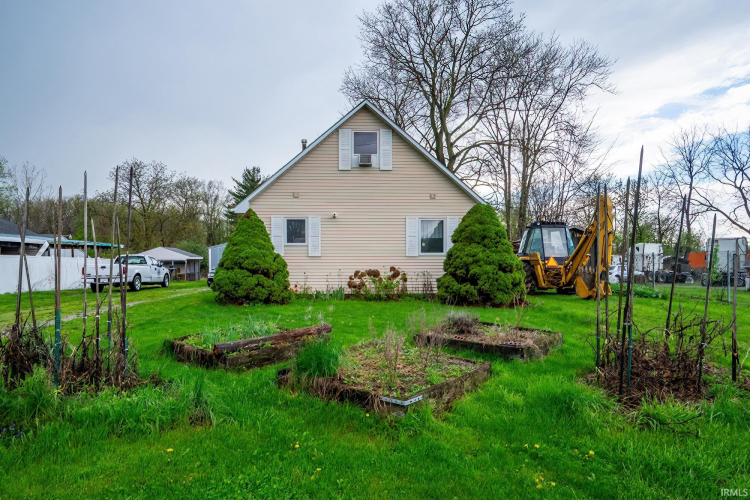 Listing Image 25