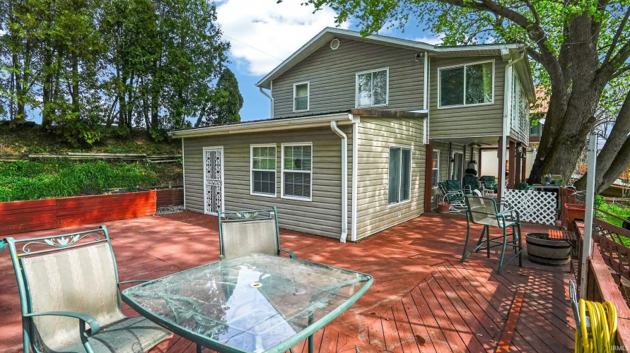 Listing Image 18