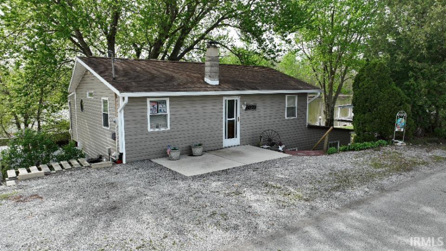 Listing Image 19
