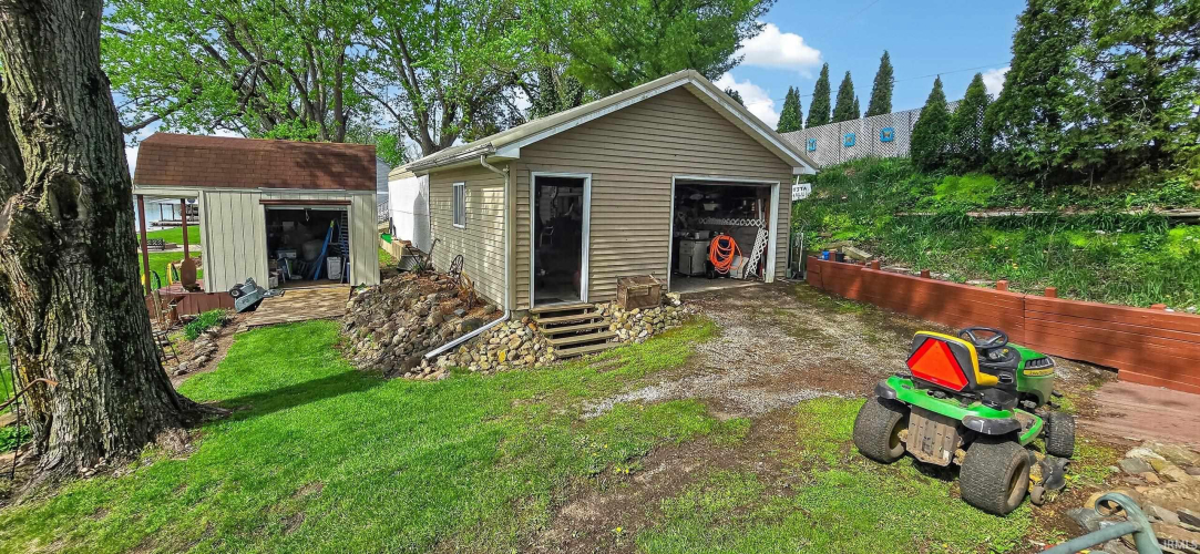 Listing Image 28