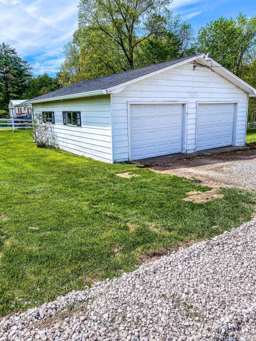 Listing Image 23