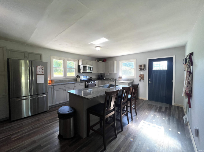Listing Image 25