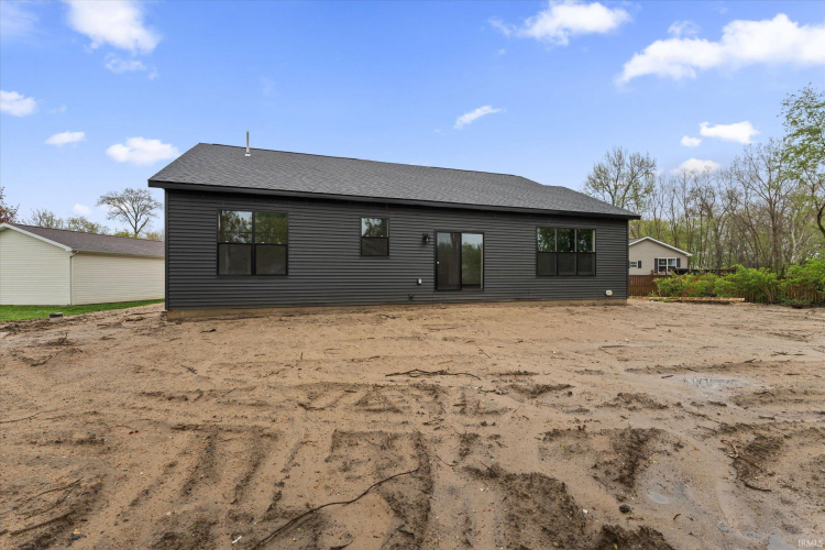 Listing Image 36