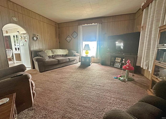 Listing Image 3