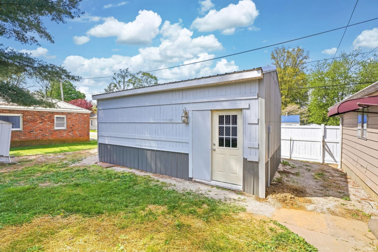 Listing Image 26