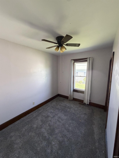 Listing Image 28