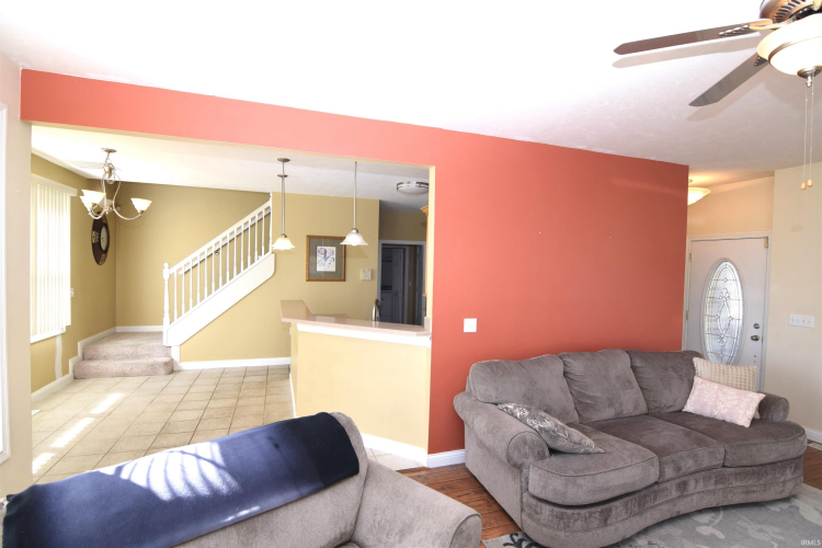 Listing Image 17