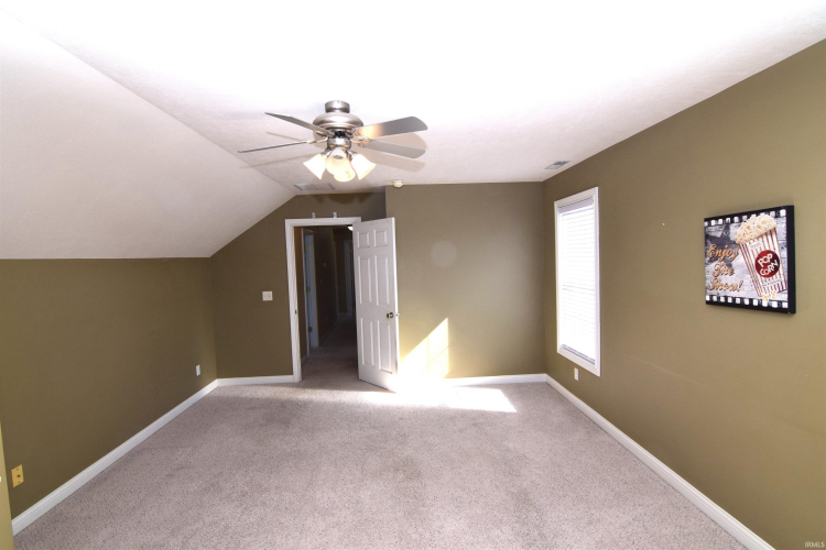 Listing Image 29