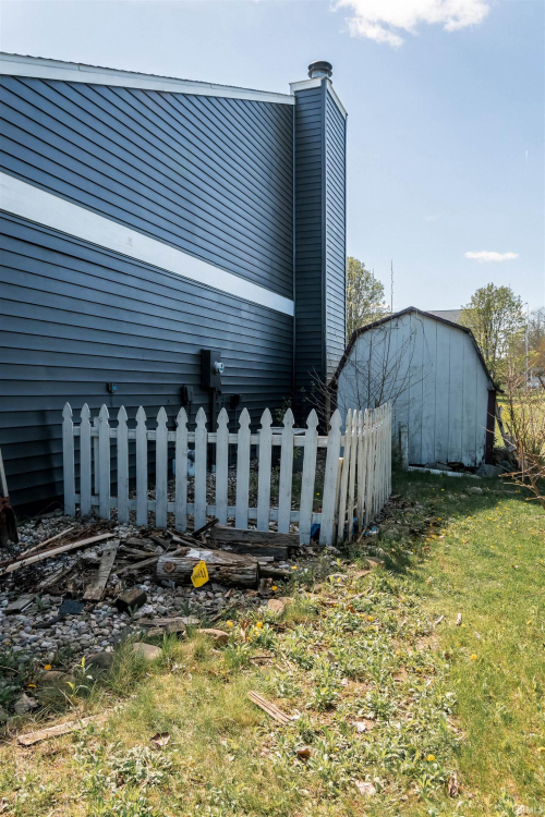 Listing Image 21