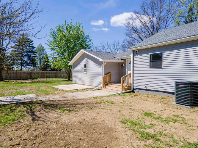 Listing Image 31