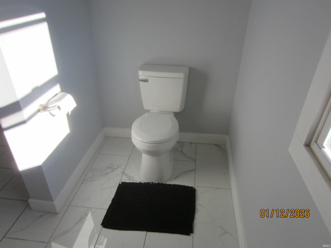 Listing Image 28