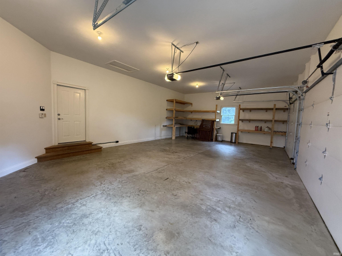 Listing Image 30