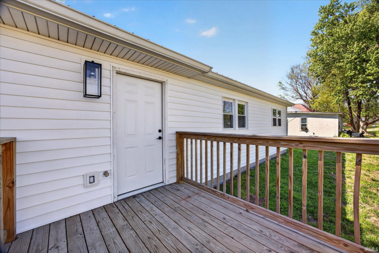 Listing Image 27