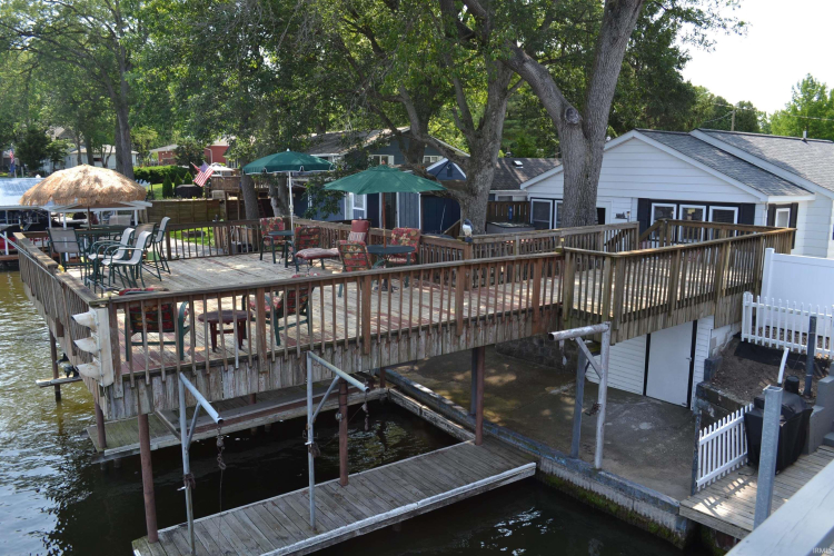 Listing Image 10