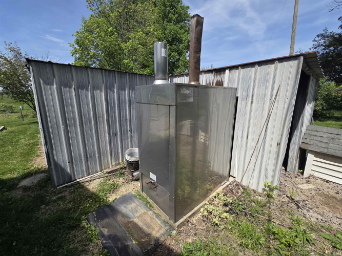Listing Image 19