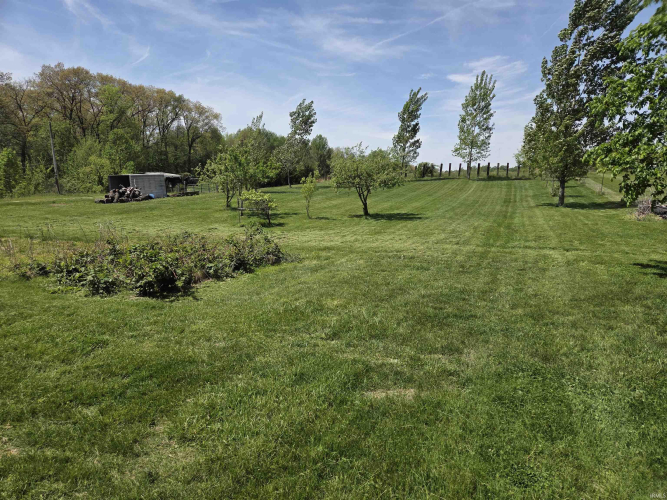 Listing Image 6