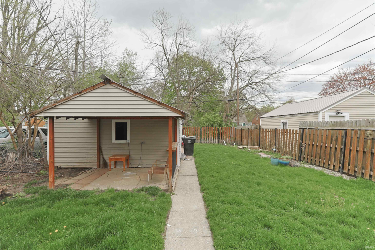 Listing Image 26