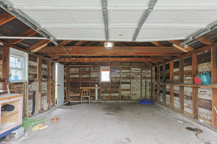 Listing Image 30