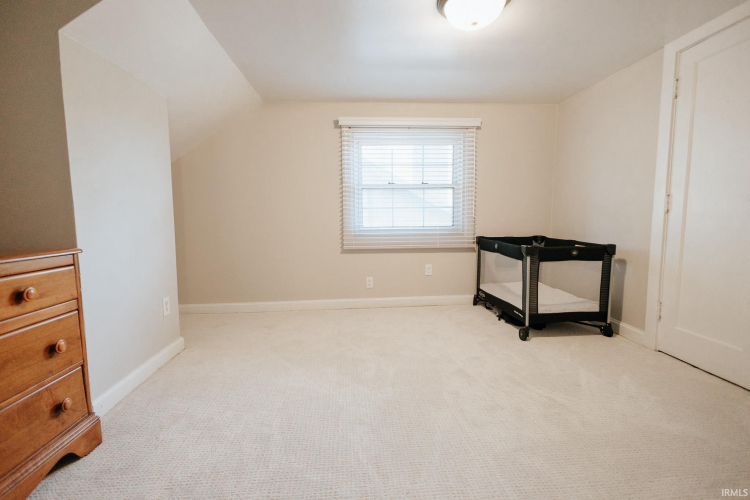 Listing Image 24