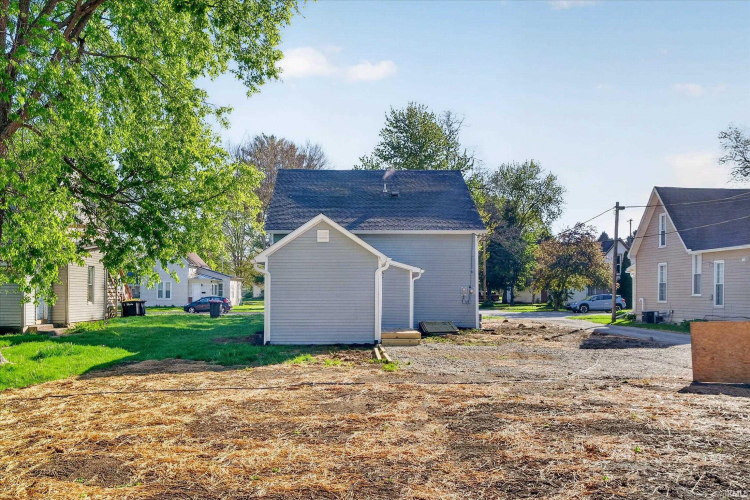 Listing Image 26