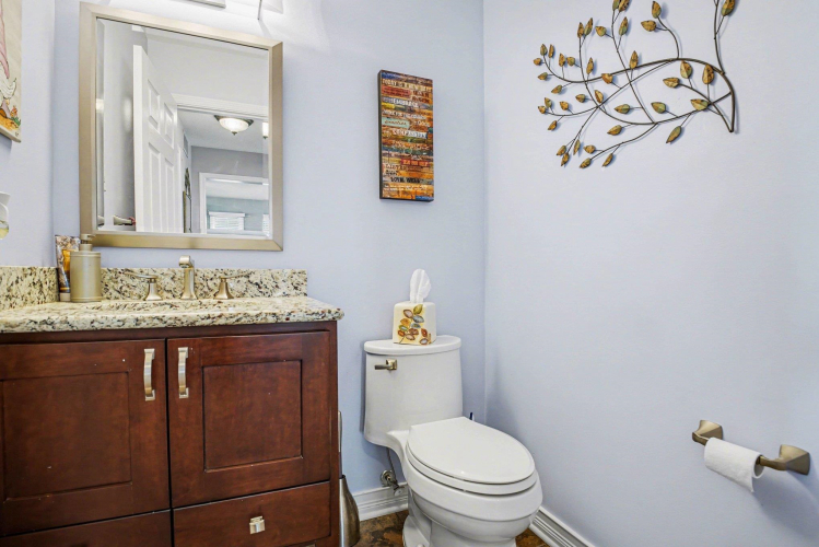 Listing Image 15
