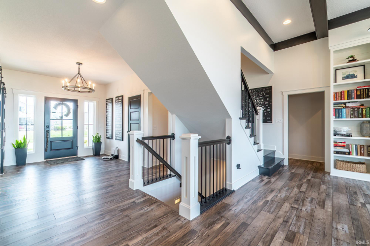 Listing Image 13