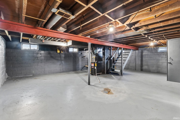 Listing Image 33
