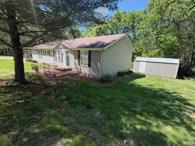 Listing Image 16