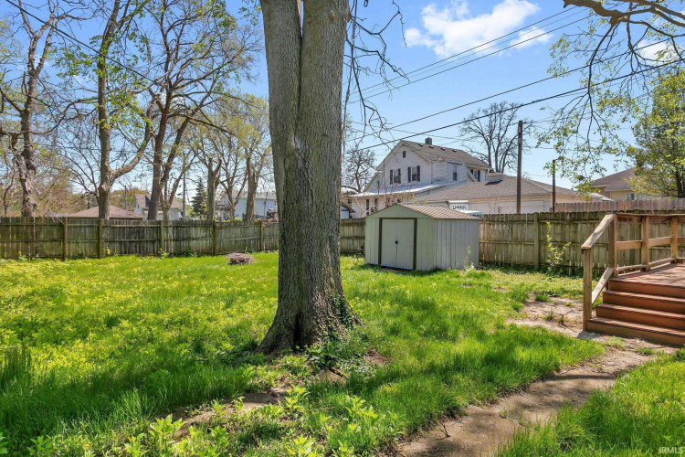 Listing Image 17