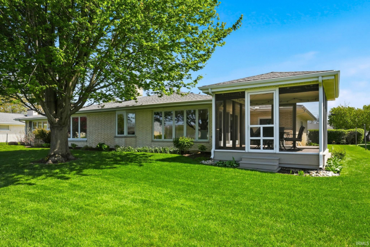 Listing Image 28
