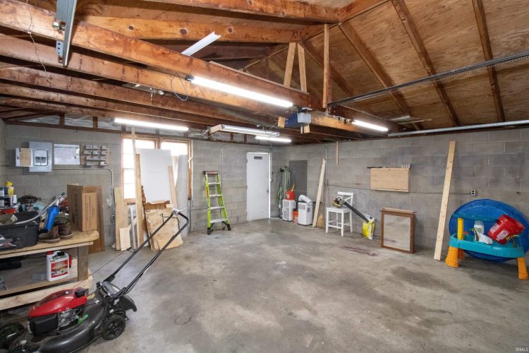 Listing Image 22
