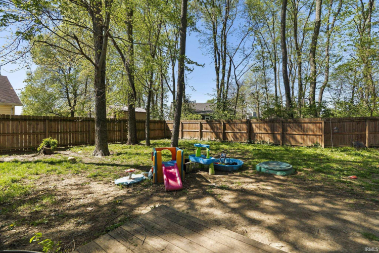 Listing Image 24