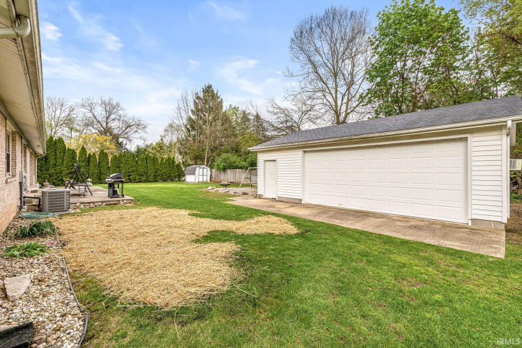 Listing Image 35