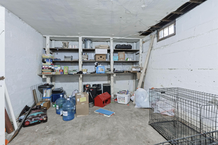 Listing Image 24