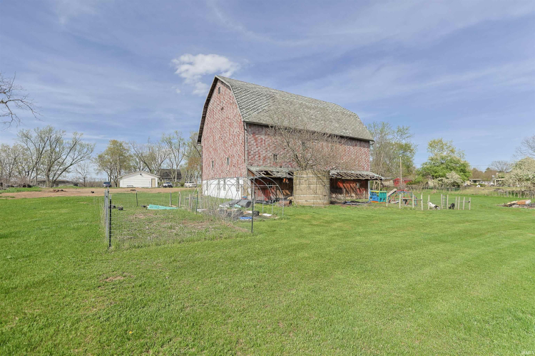 Listing Image 26
