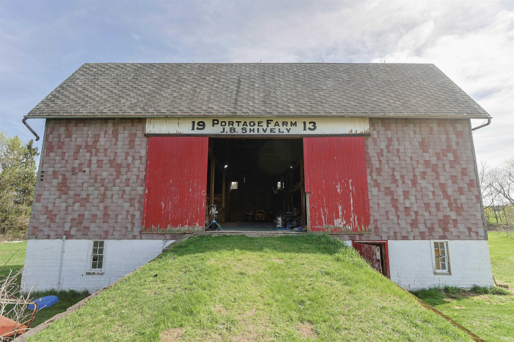 Listing Image 28