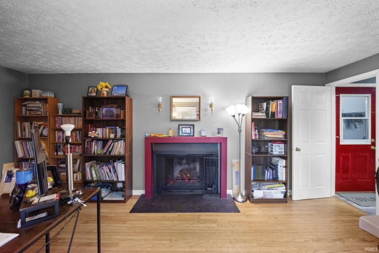 Listing Image 23