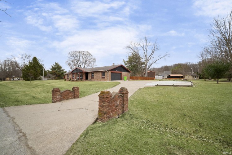 Listing Image 27