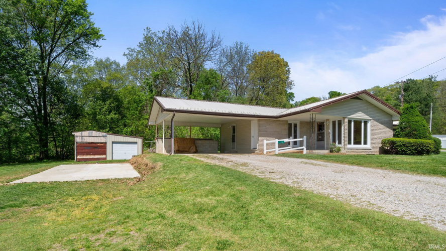 Listing Image 3