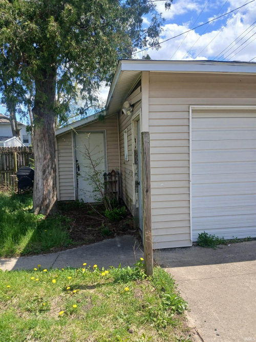 Listing Image 21