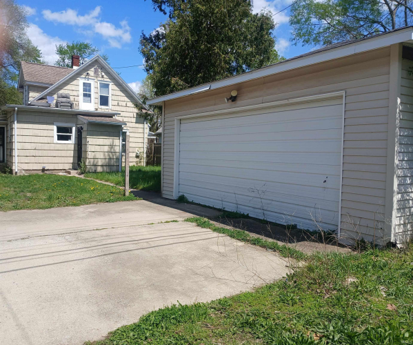 Listing Image 22